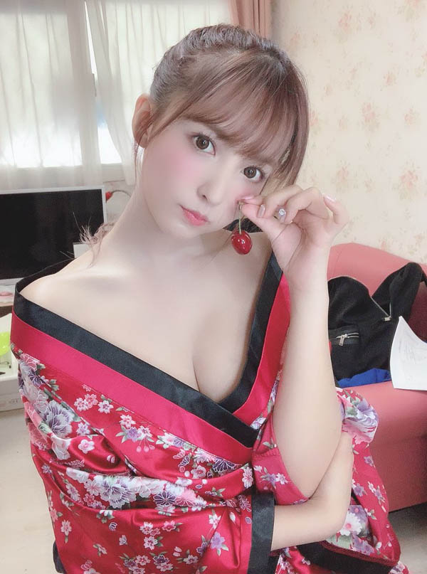 SSNI-493 首次解禁!暗黑国民偶像「三上悠亚」要被紧缚绳绑SM调教啦!