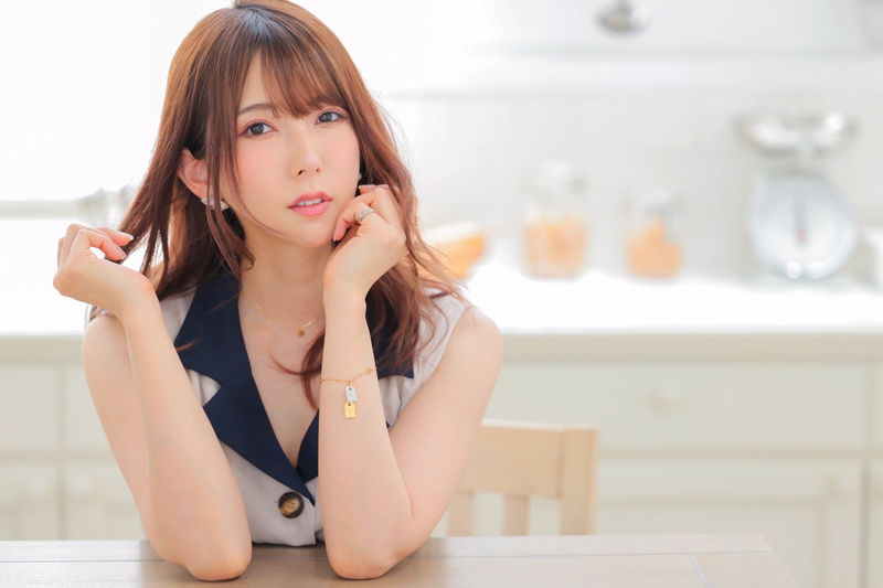 BDA-045 出道13周年!波多野结衣忘不了的3支作品是?
