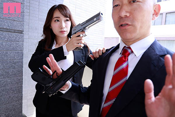 MIAA-157 女搜查官引退嫁人却遇到仇人!风骚人妻「莲実クレア」被丈夫主管扑倒!