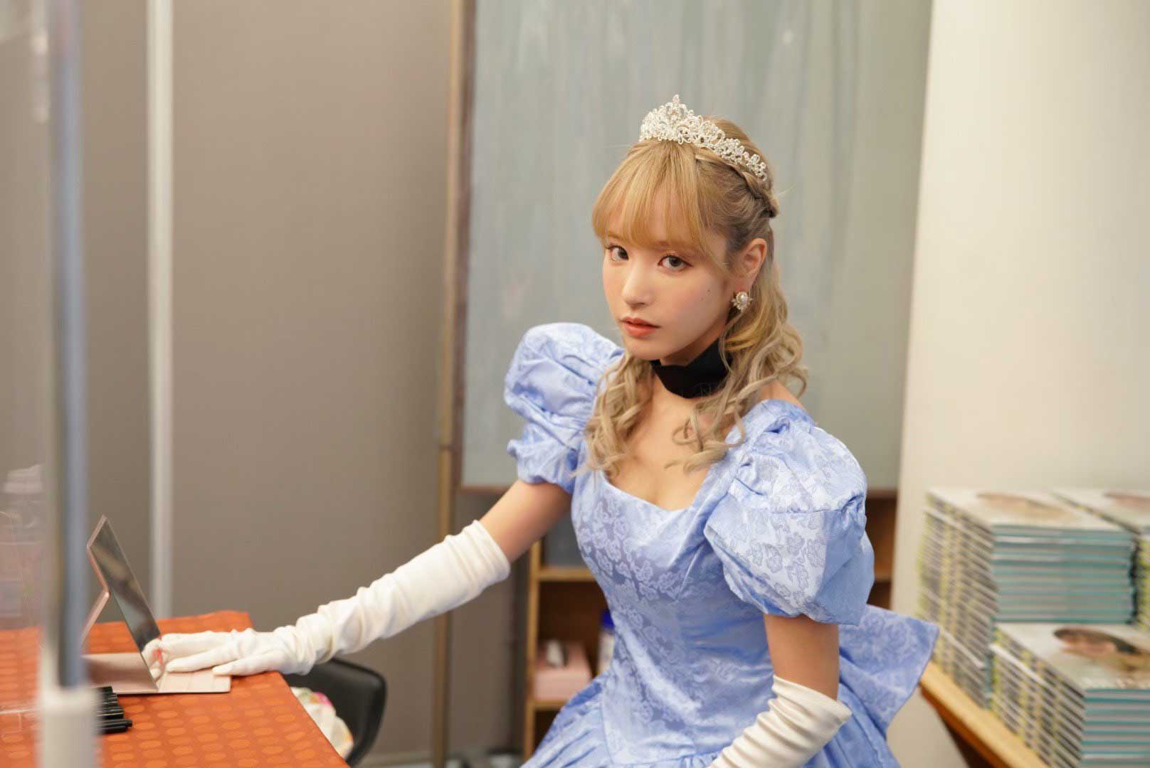 实体活动再开!桃乃木かな的活动长这样⋯