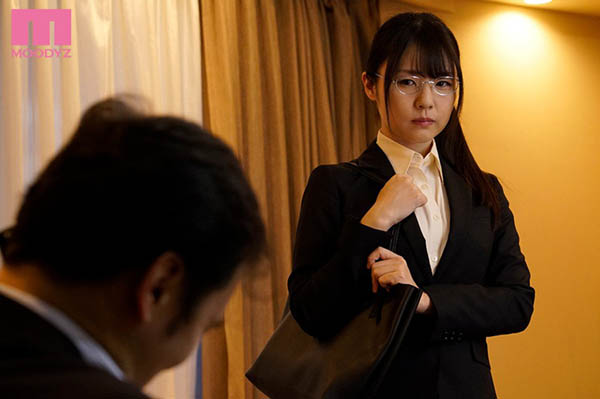 MIDE-625 与讨人厌的上司出差!喝醉后的つぼみ被夜袭硬上,抵抗不了慢慢变舒服了!