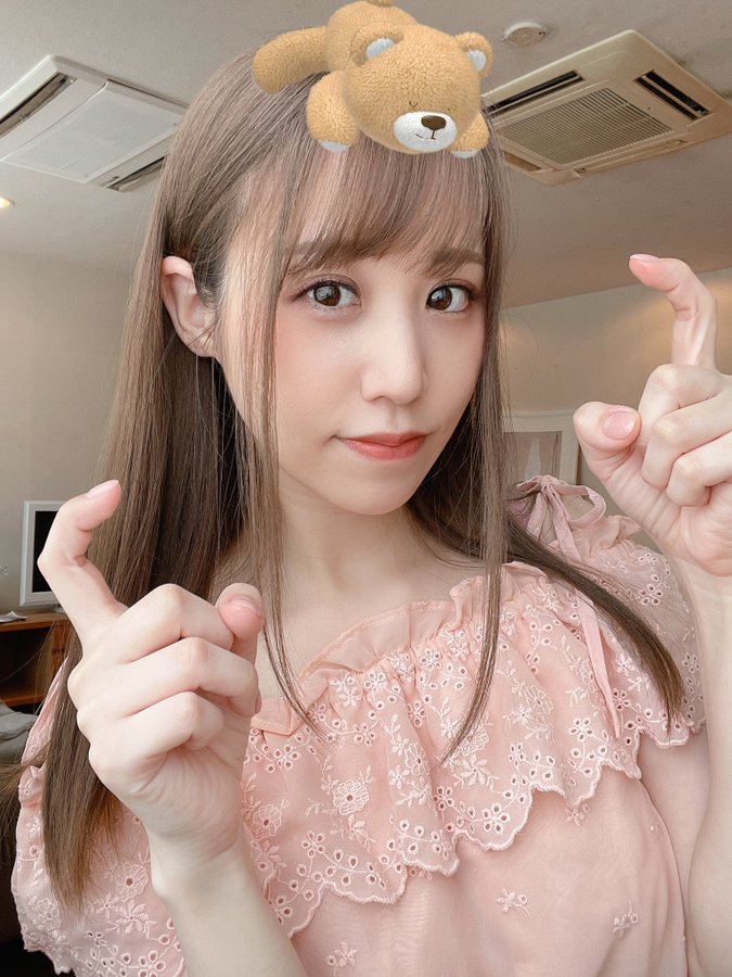 䌷莉绪(䌷りお)出道作品番号及封面,䌷りお个人简介