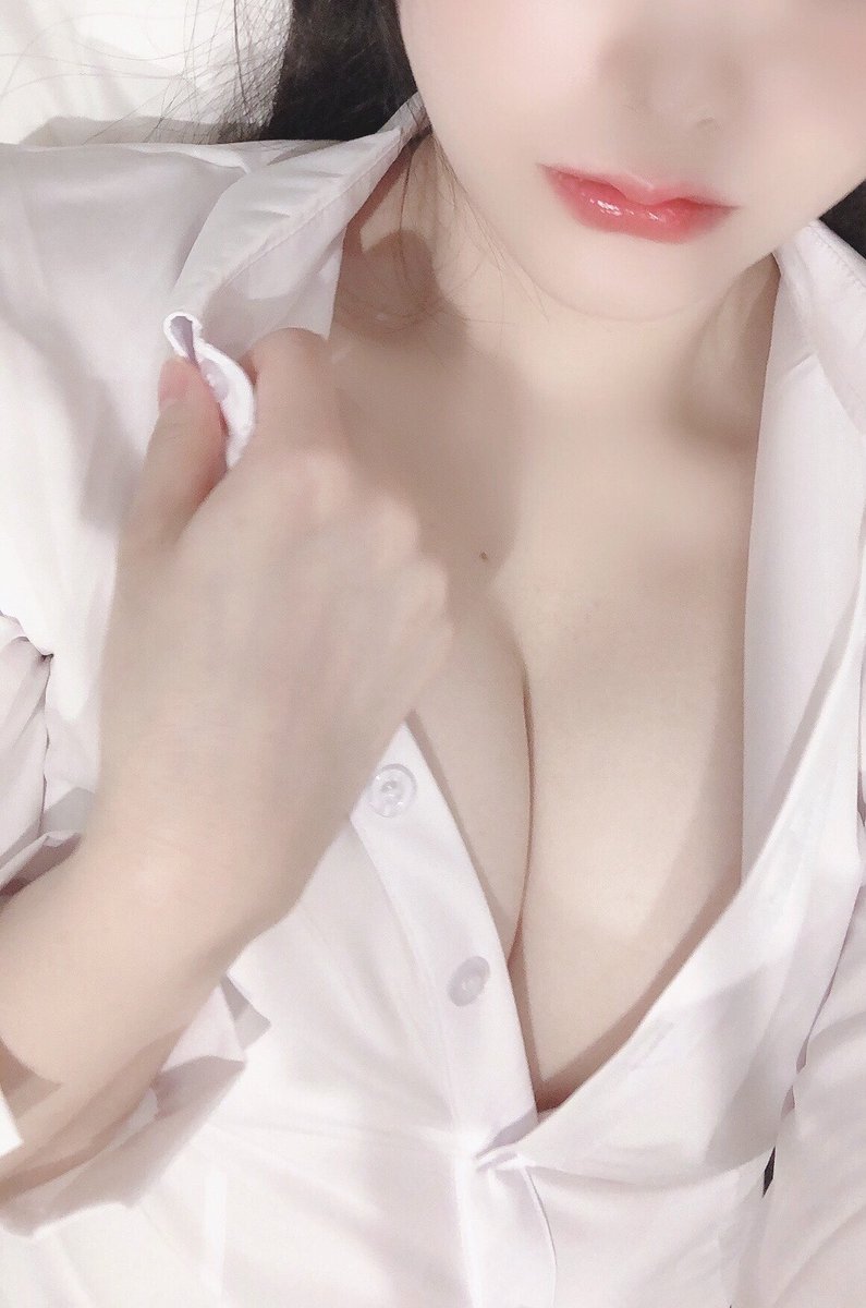 唯月优花出道作品番号及封面,唯月优花个人简介