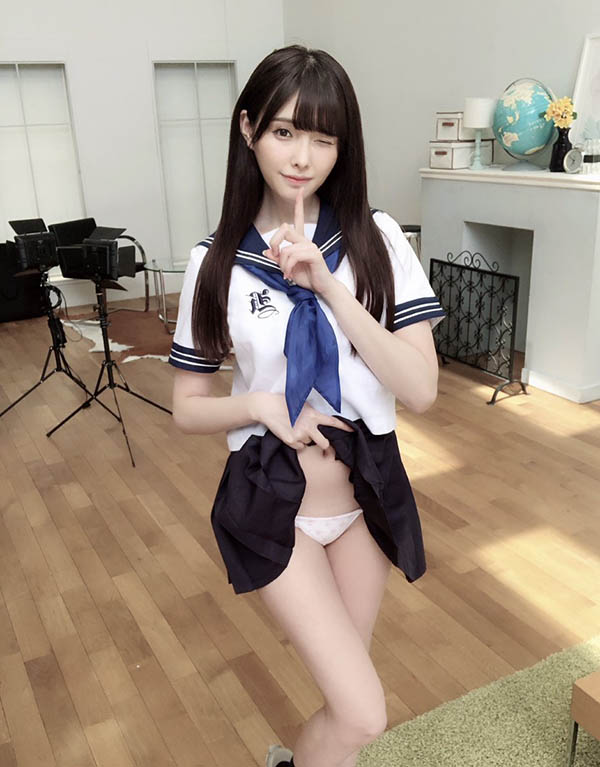 【TRE 女神名册 vol.32】- 逆天长腿次世代偶像 「桥本有菜」!