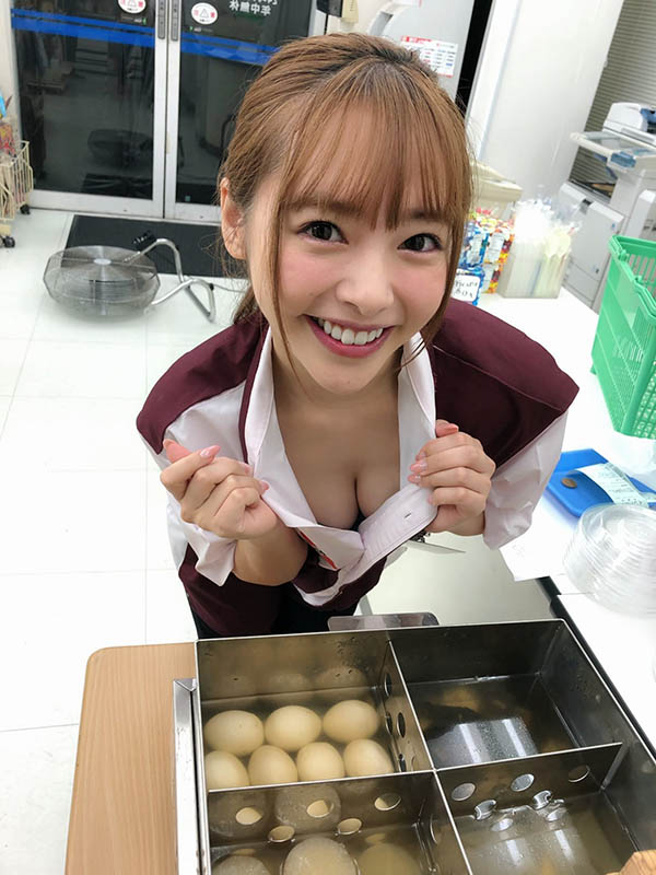 AV韩系小天后「小仓由菜」养成计画曝光 健身房「提阴硬举」摆动叫声超酥麻又销魂