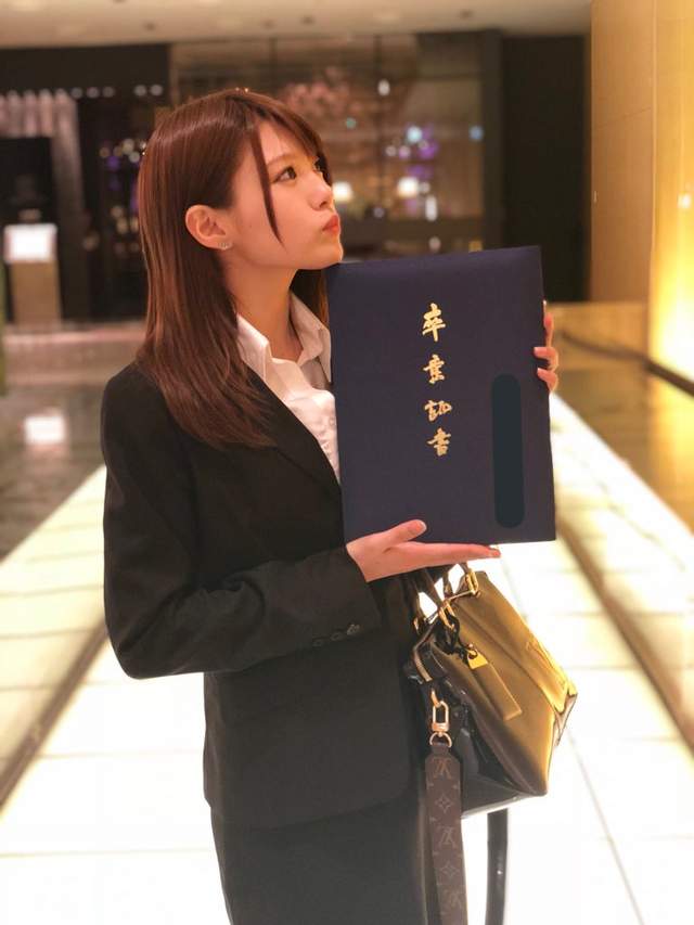 AV女教师 教师节快乐!让我们回到学生时代,看看这些AV女教师们够不够称职吧!