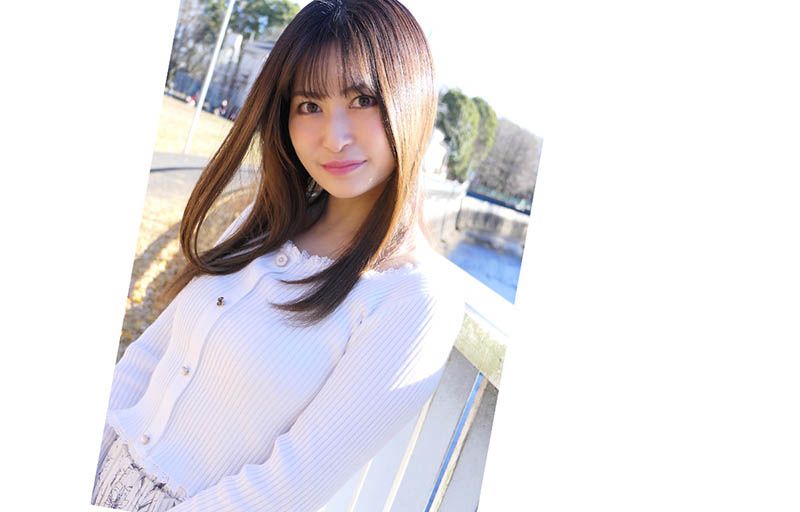 MOGI-024 4片限定!性经验仅1人!4年没打炮!网咖的臭脸妹被森林原人清蜘蛛网了! . …