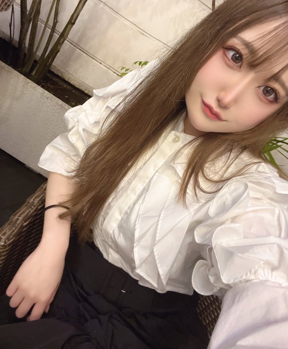半年玩完!F罩杯新人AV女优「柚希亜依」无预警宣布8月AV引退!