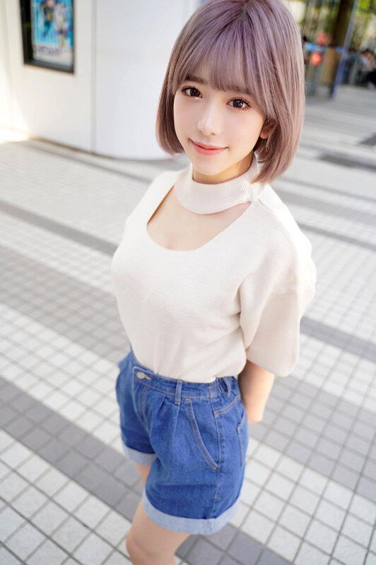 EROFV-112 就爱玩男人!22岁「巨乳素人女大生」超肉食,一天不吃棒棒糖就全身不舒服