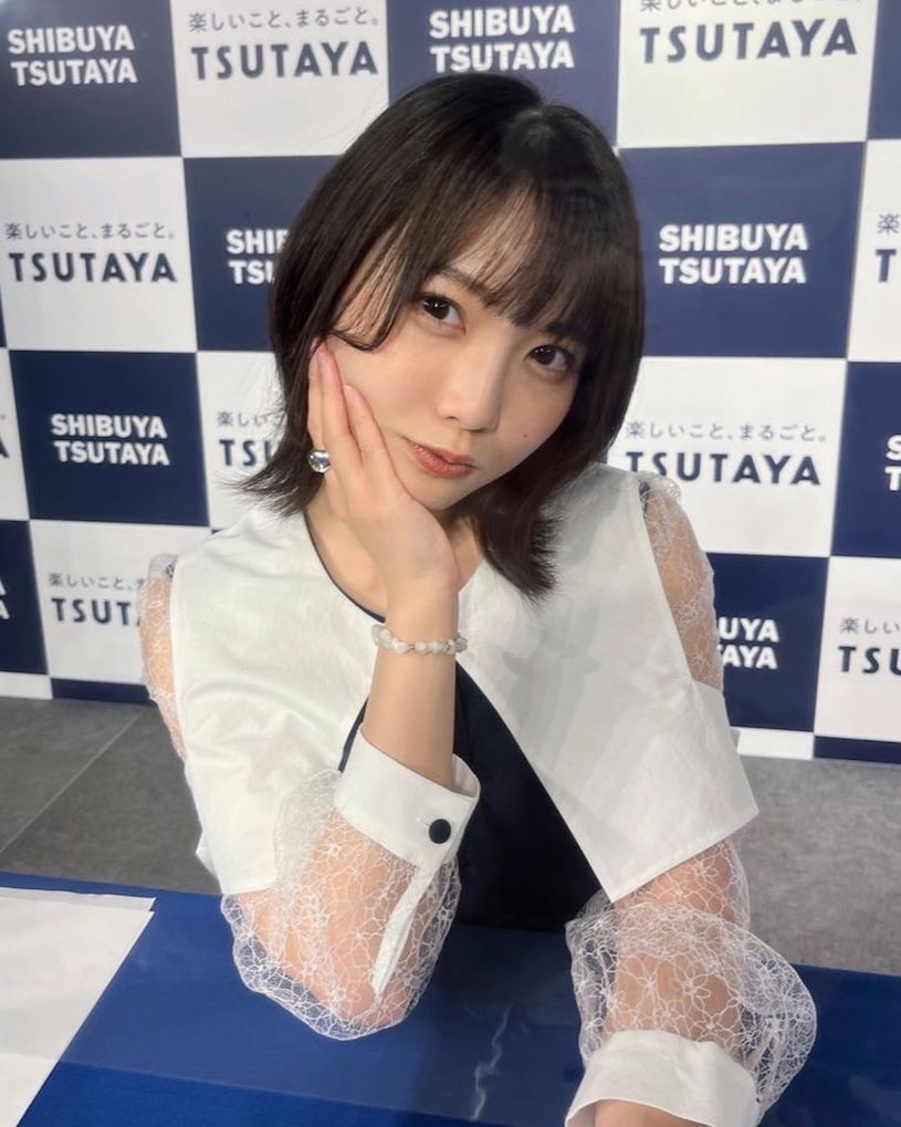 STARS-367 今年1月引退!152小只马「户田真琴」转战大萤幕,还是专栏作家!