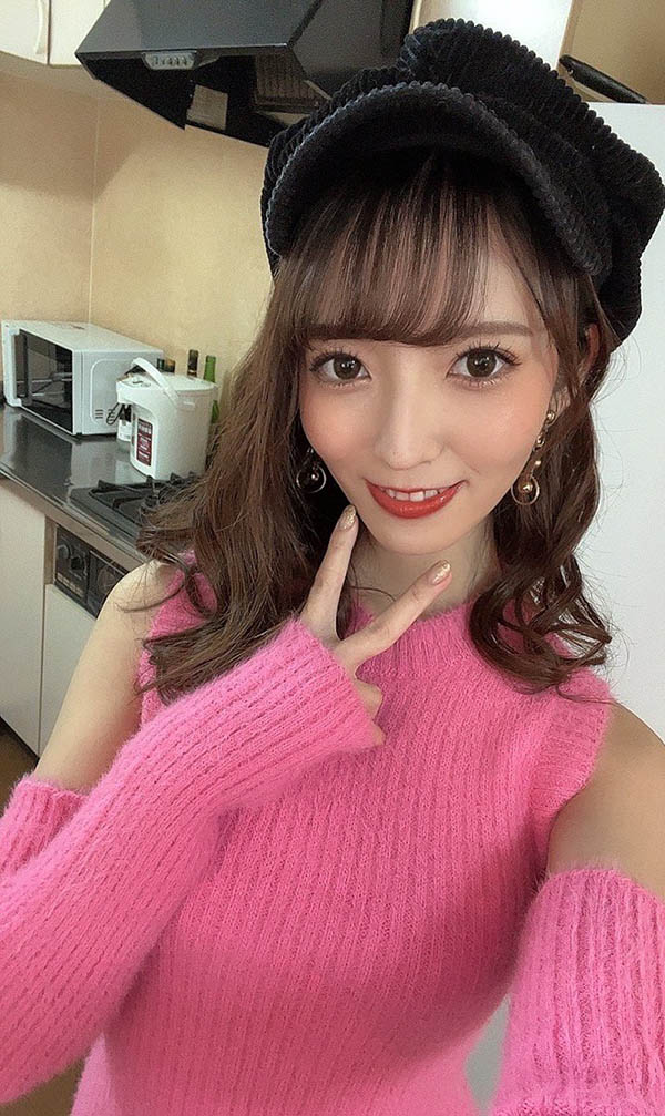 DASS-113 人气巨乳销售王牌「小花暖」,「性感F奶」超温暖人心!