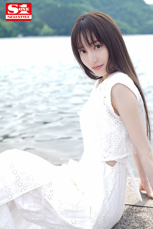 迷人笑容!超能窈窕艺能人「石田佳莲」S1专属决定!