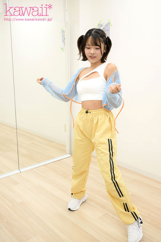 CAWD-828 自曝是M属性!「爱跳舞的前地下偶像」诱惑出道!