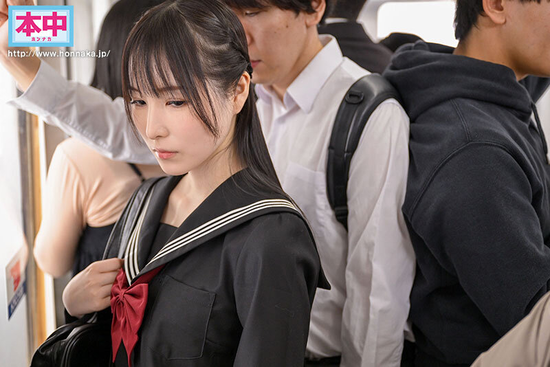 HMN-711 圣母系小恶魔!清纯JK「香水纯」遇到电车痴汉不反抗,反而帮他偷偷玩弄中出!